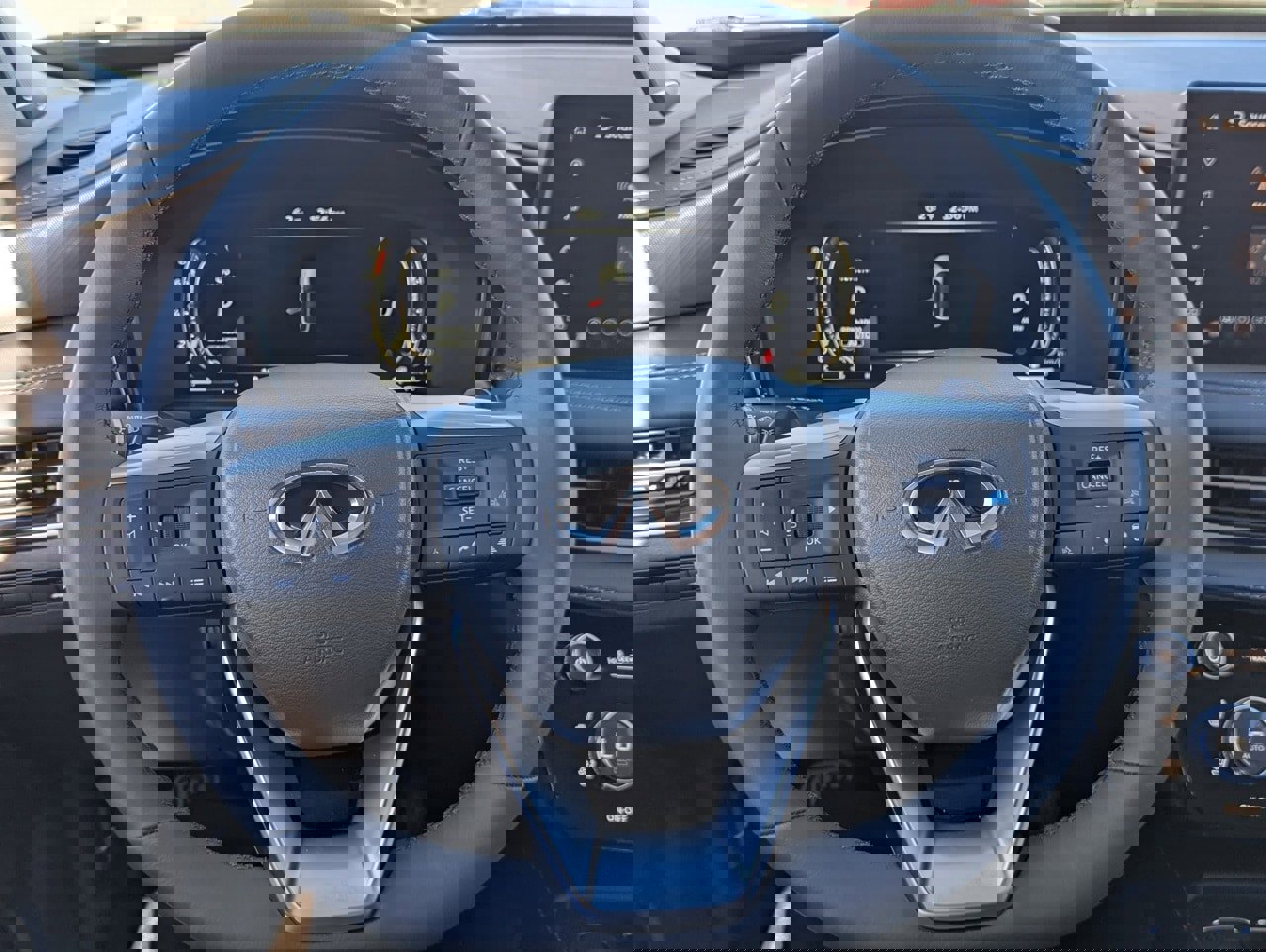 New 2026 INFINITI QX60 Luxe w/ Cargo Package image 24