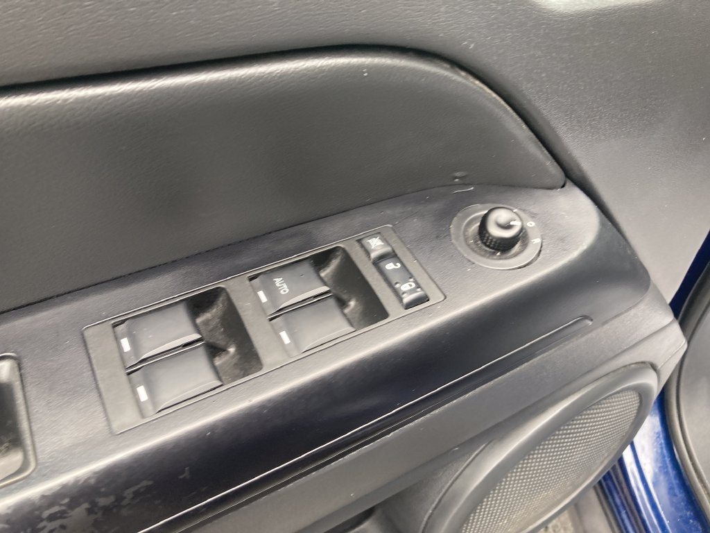 Used 2015 Jeep Patriot High Altitude AWD/4WD image 14