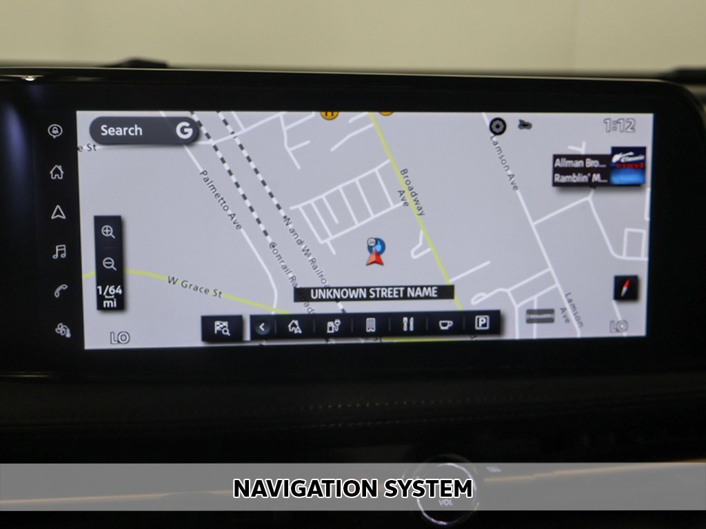 Used 2023 Nissan Ariya FWD image 3