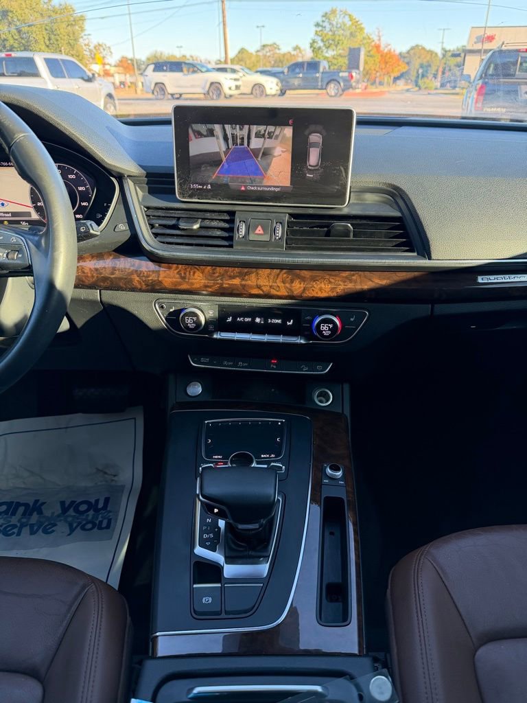 Used 2018 Audi Q5 2.0T Premium Plus w/ Premium Plus Package image 12