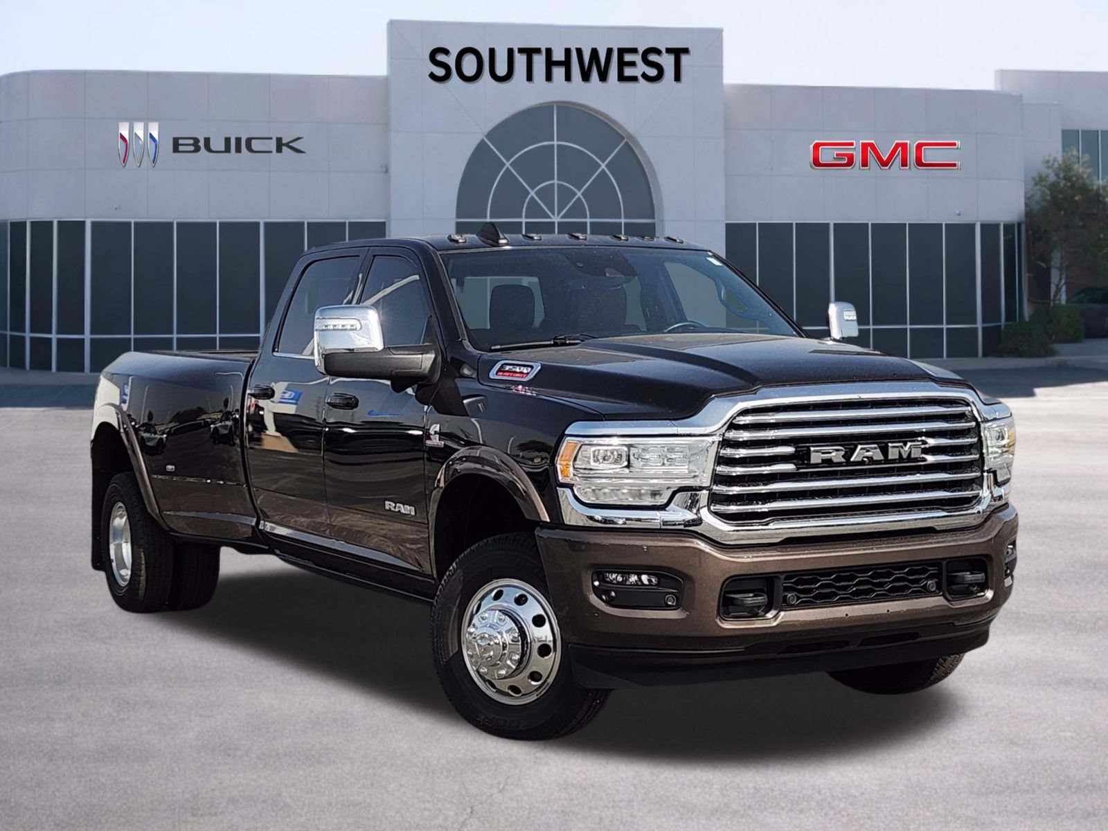 Used 2024 RAM 3500 Limited w/ Safety Group