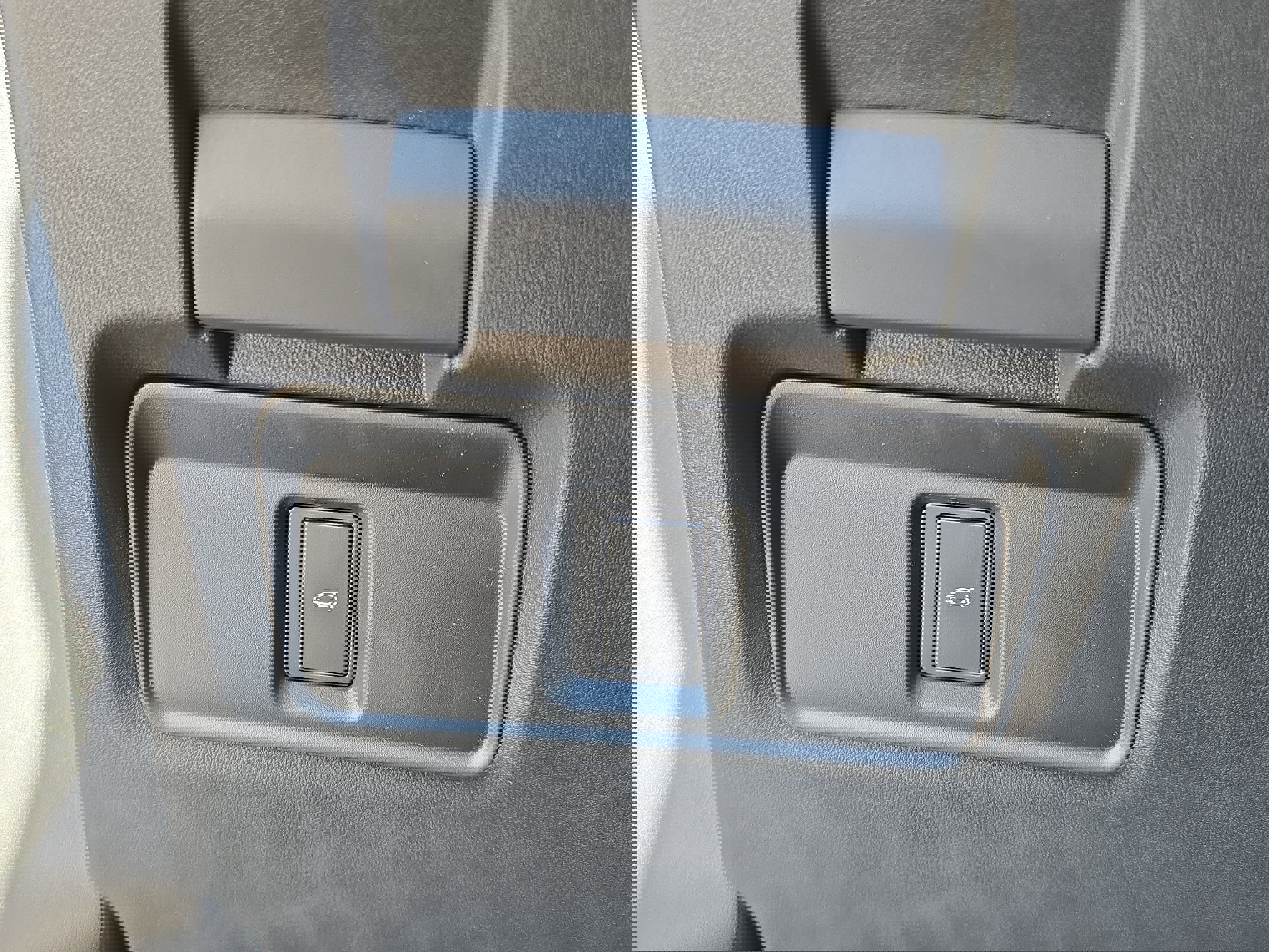 New 2025 Land Rover Discovery Sport Dynamic SE image 26