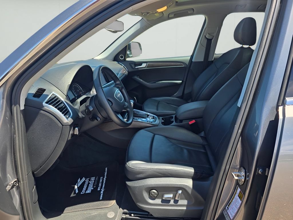 Used 2015 Audi Q5 2.0T Premium Plus w/ Technology Package AWD/4WD image 9