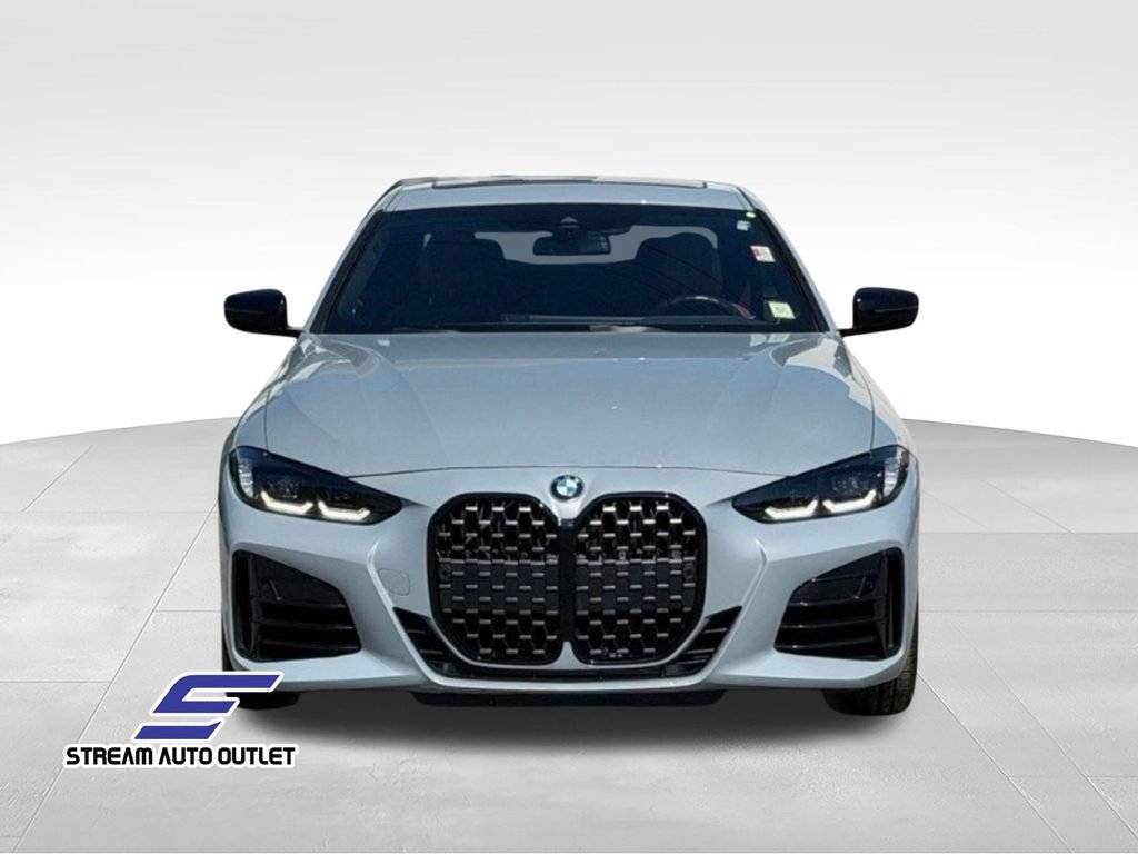 Used 2024 BMW 440i xDrive Coupe w/ Shadowloine Package AWD/4WD image 2