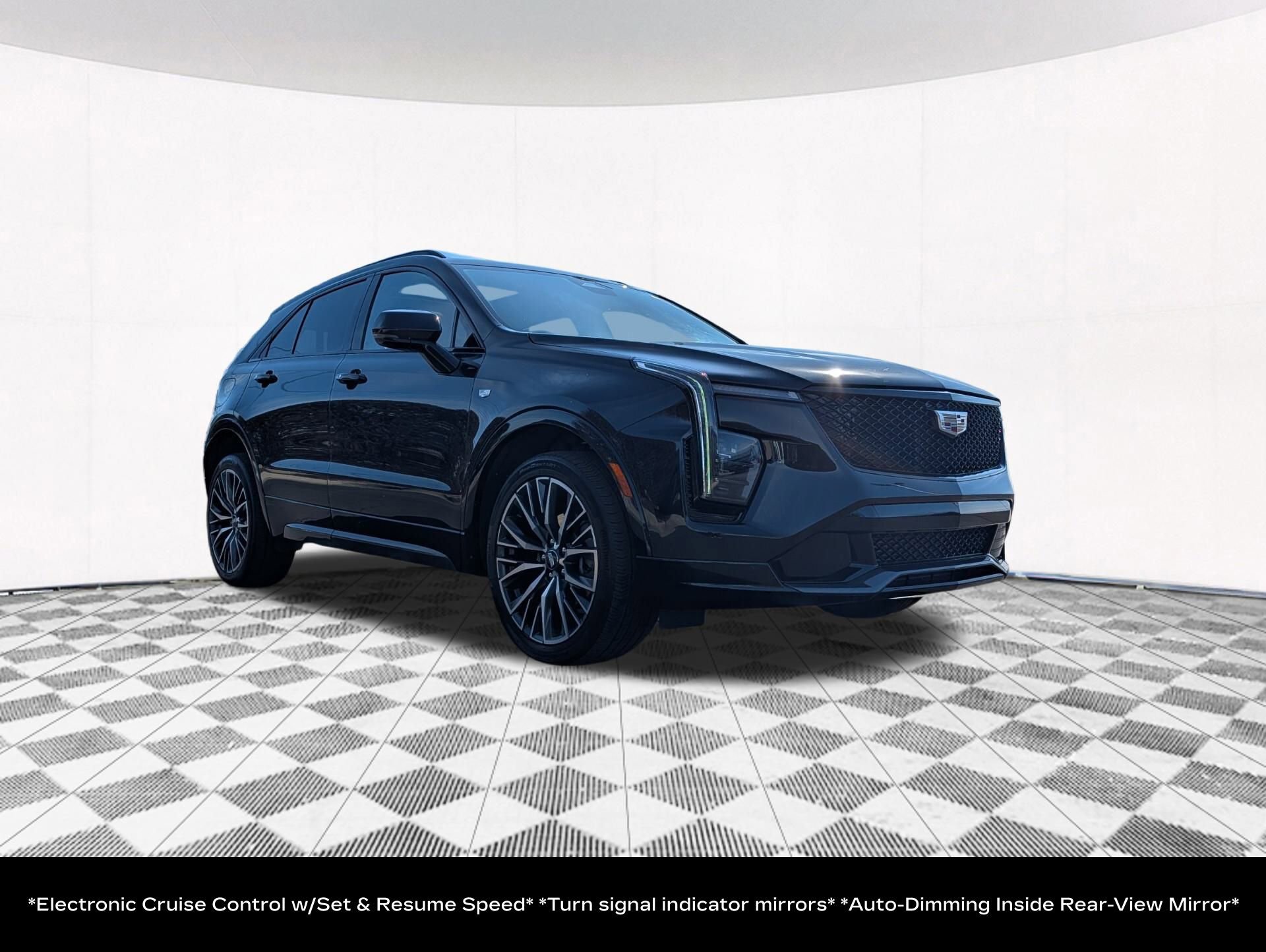 Certified 2024 Cadillac XT4 Sport image 19