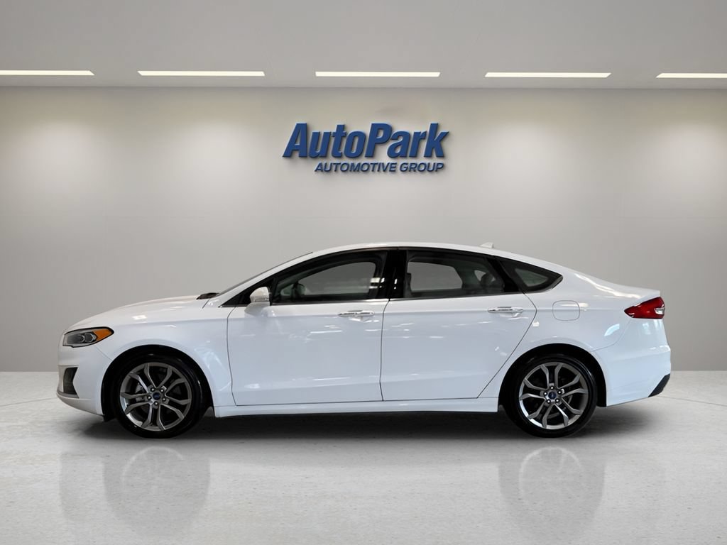 Used 2020 Ford Fusion SEL FWD image 4