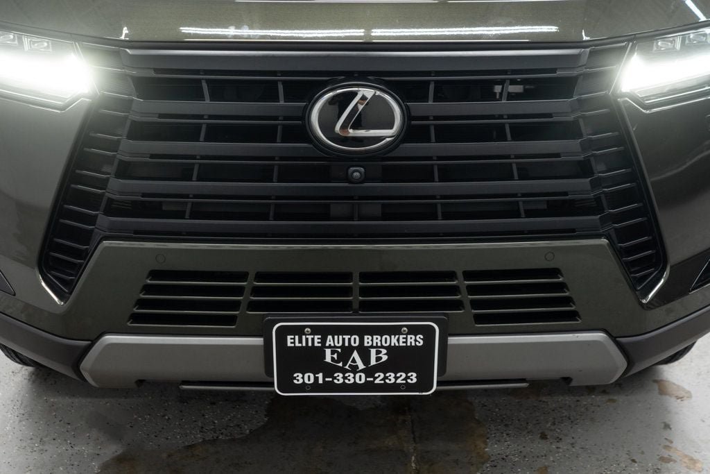Used 2024 Lexus GX 550 AWD/4WD image 49