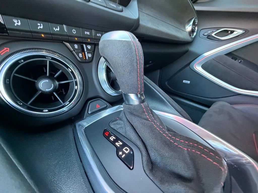 Used 2018 Chevrolet Camaro ZL1 RWD image 38