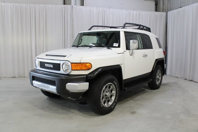 Used 2013 Toyota FJ Cruiser 4WD w/ Upgrade Pkg image 35