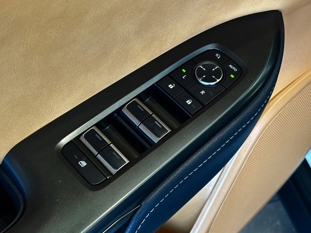 Used 2024 Lexus RZ 300e Premium image 12