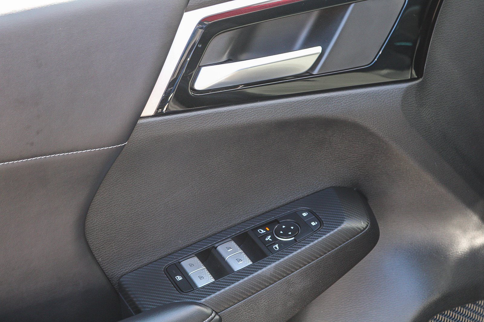 Used 2023 Mitsubishi Outlander SE AWD/4WD image 22