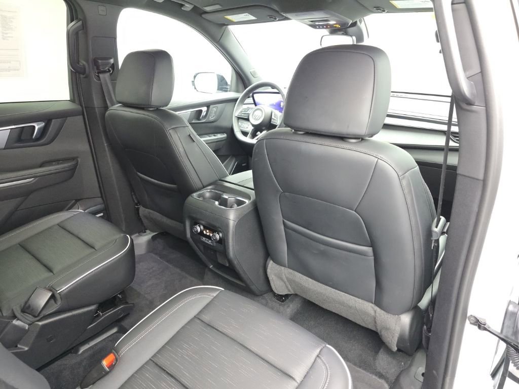 Certified 2025 Buick Enclave Sport Touring w/ Power Package AWD/4WD image 51