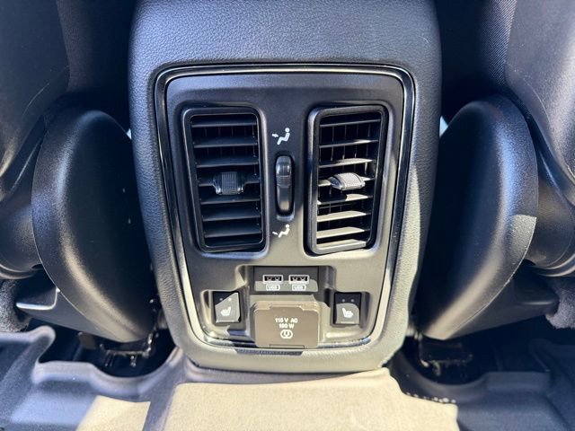 Used 2020 Jeep Grand Cherokee Limited w/ Luxury Group II image 22