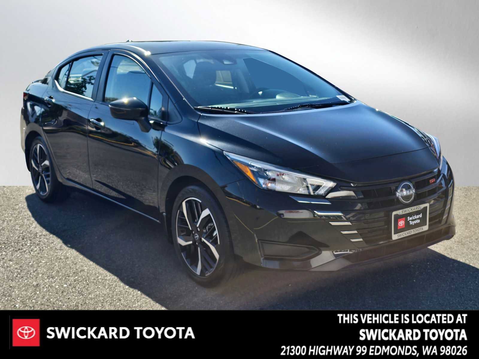 Used 2024 Nissan Versa SR w/ Trunk Package