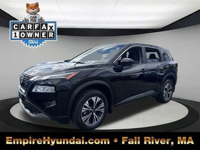 Used 2023 Nissan Rogue SV image 1