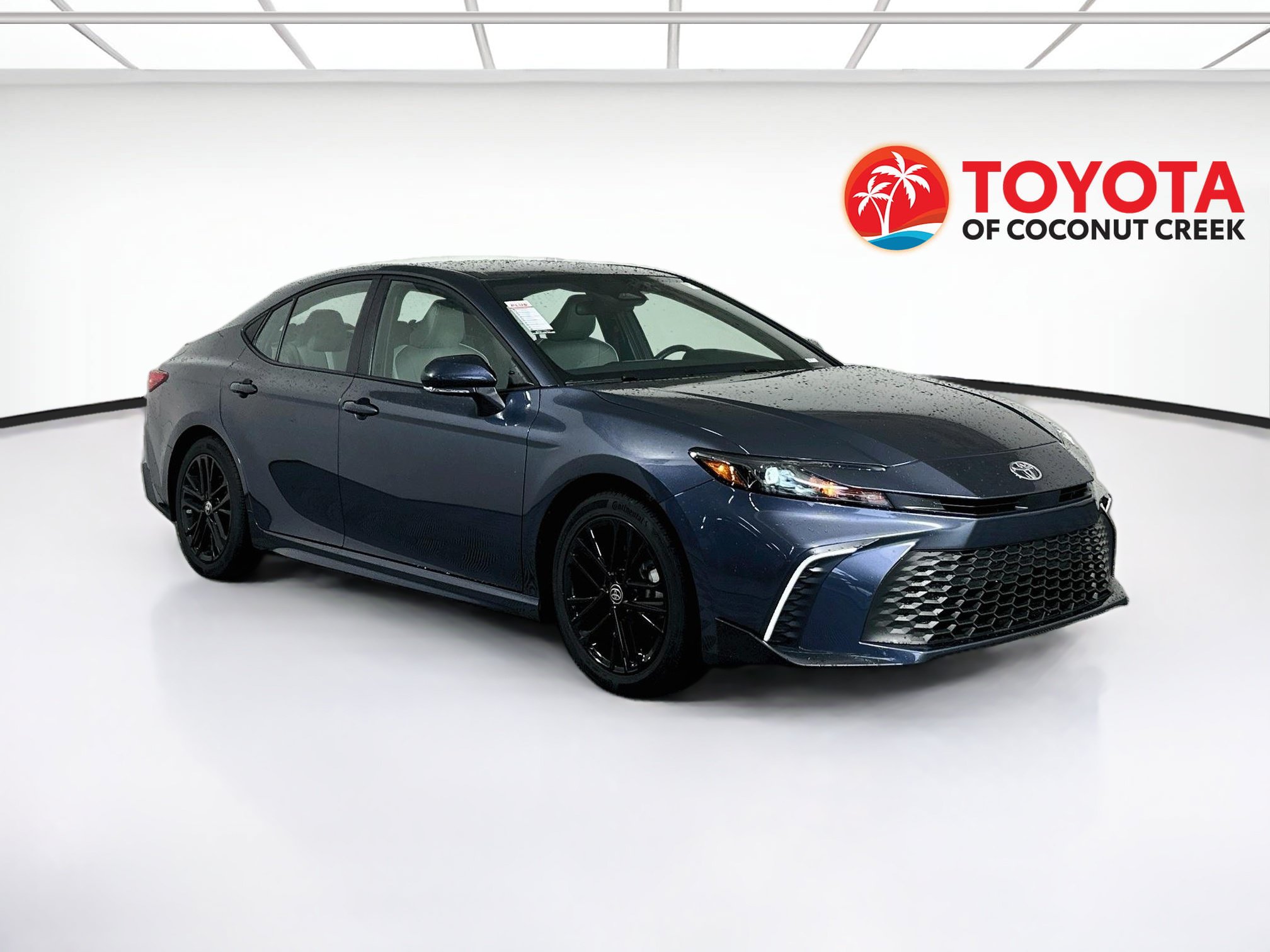 Certified 2026 Toyota Camry SE FWD image 1