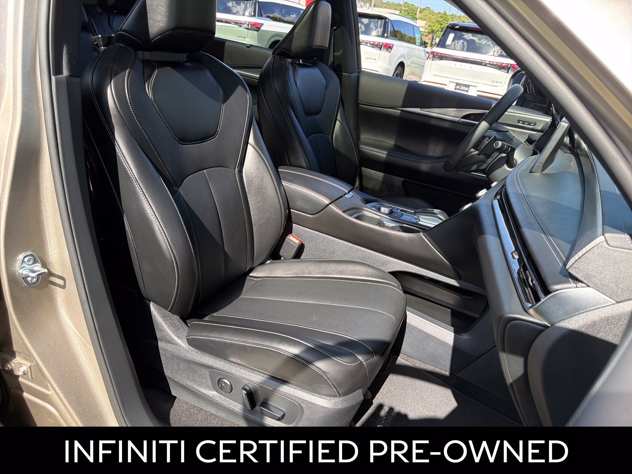 Certified 2026 INFINITI QX60 Luxe w/ Family Package FWD image 40