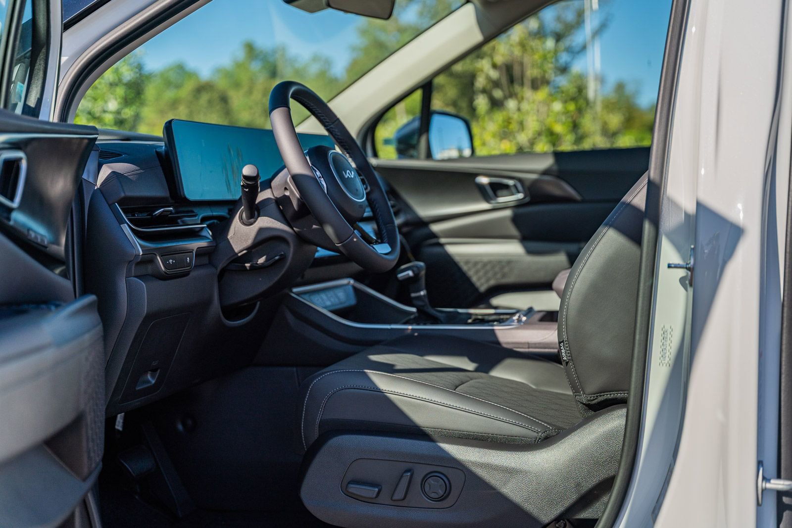 New 2026 Kia Carnival SX image 17