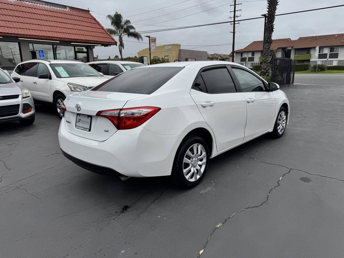 Used 2016 Toyota Corolla LE FWD image 6