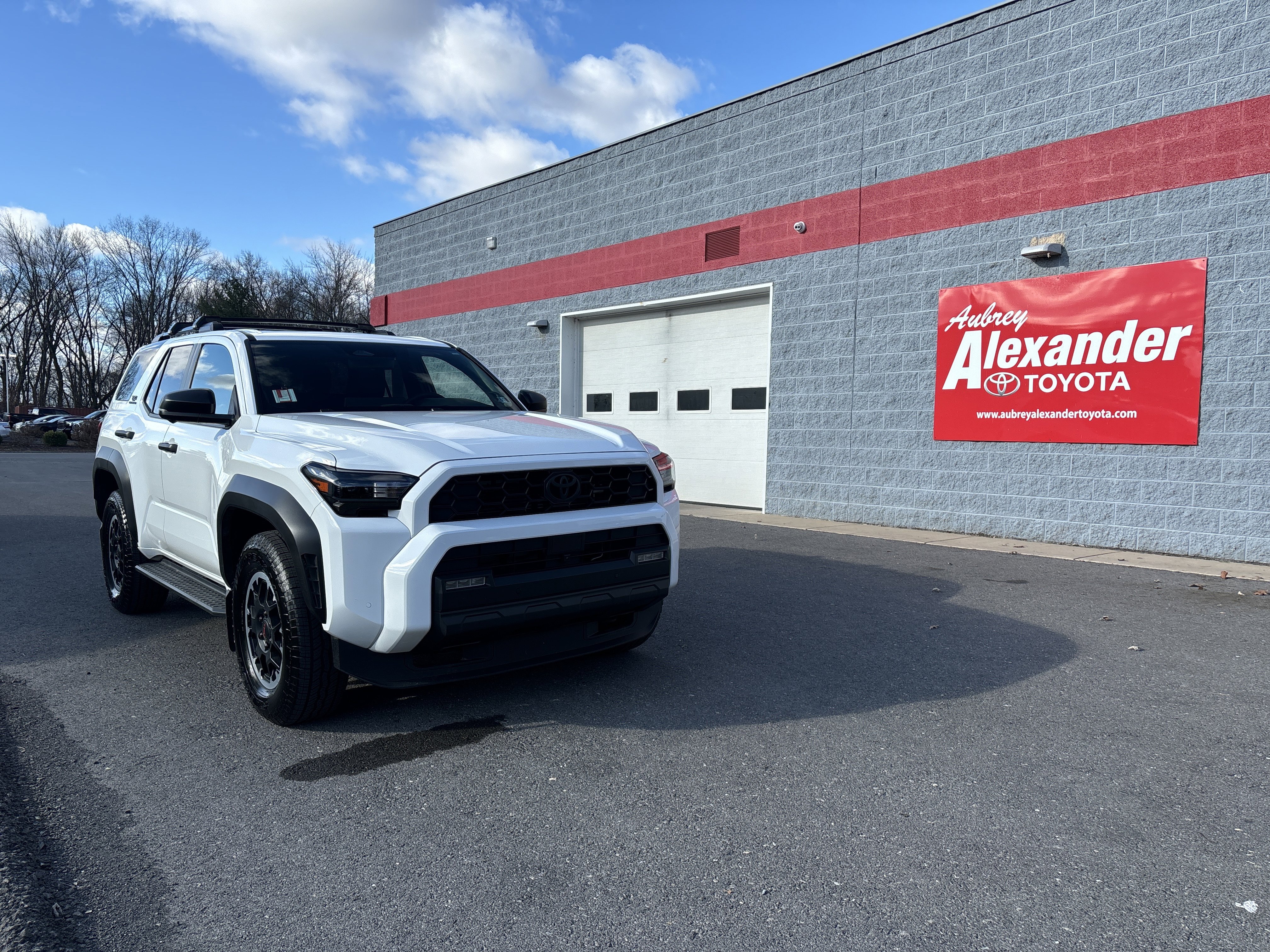Used 2025 Toyota 4Runner TRD Off-Road Premium image 1