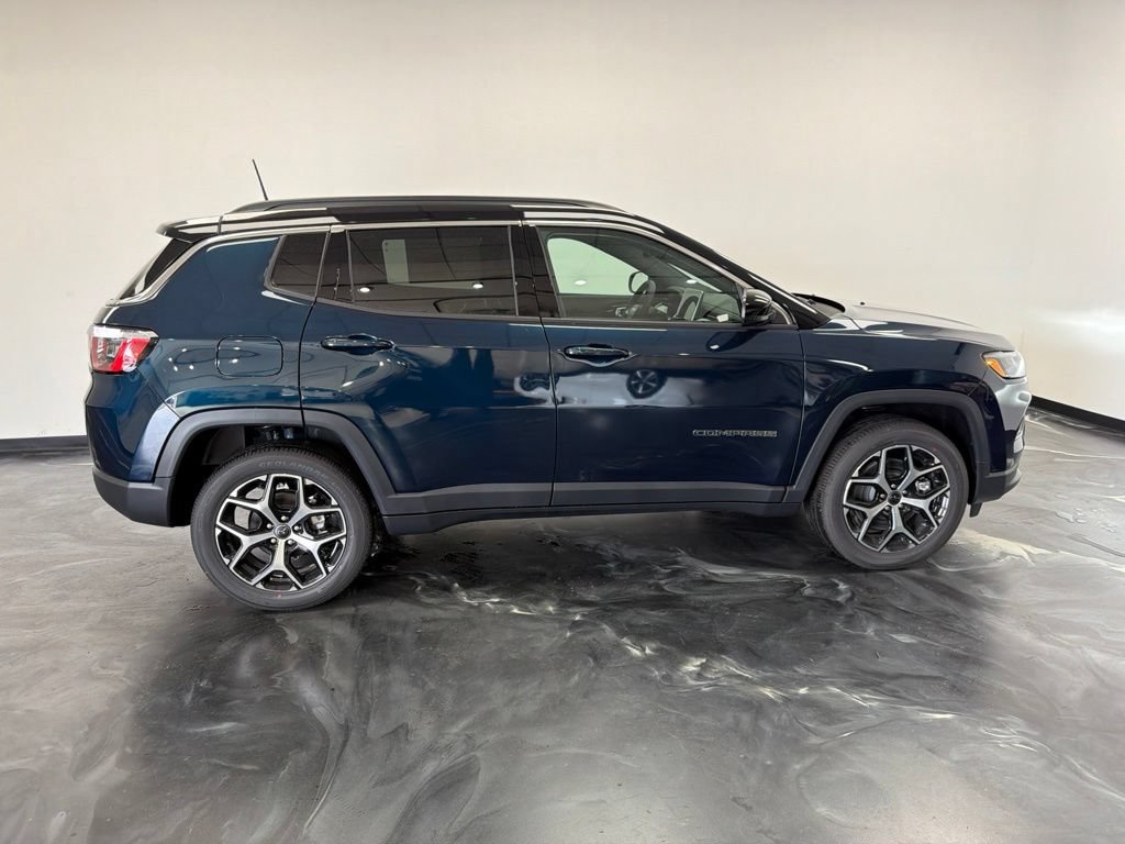 New 2026 Jeep Compass Limited AWD/4WD image 23