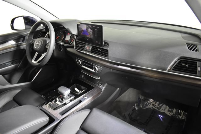 Used 2024 Audi Q5 2.0T Premium w/ Convenience Package AWD/4WD image 35