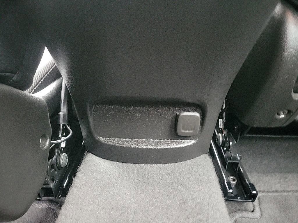 Used 2024 Chevrolet Malibu LT image 11