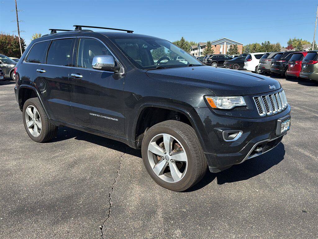 Used 2016 Jeep Grand Cherokee Overland w/ Advanced Technology Group AWD/4WD image 5