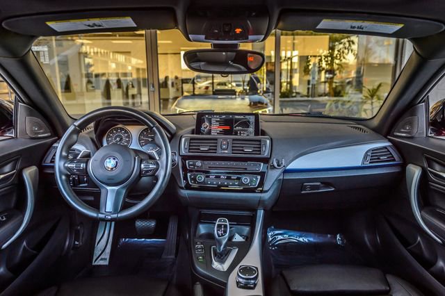 Used 2016 BMW M235i Coupe image 3