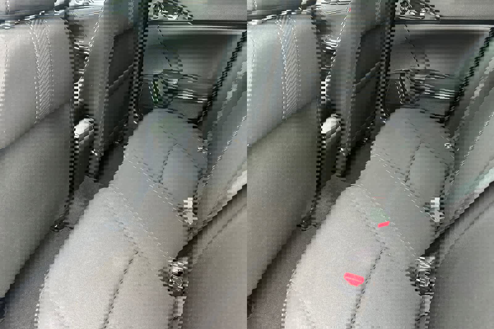 Used 2018 Honda Civic EX image 4