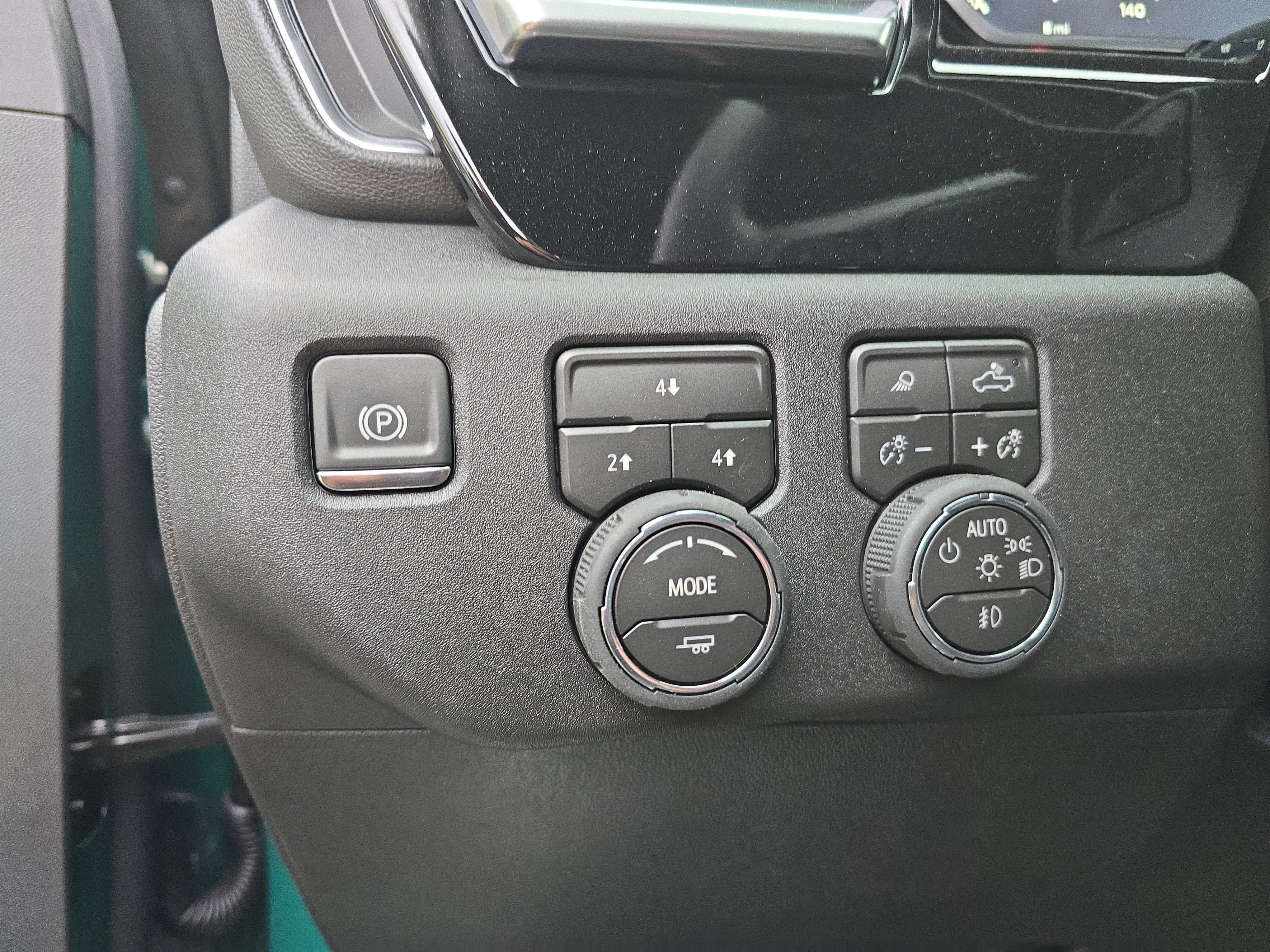 New 2026 Chevrolet Silverado 3500 LT w/ Trail Boss Package image 21