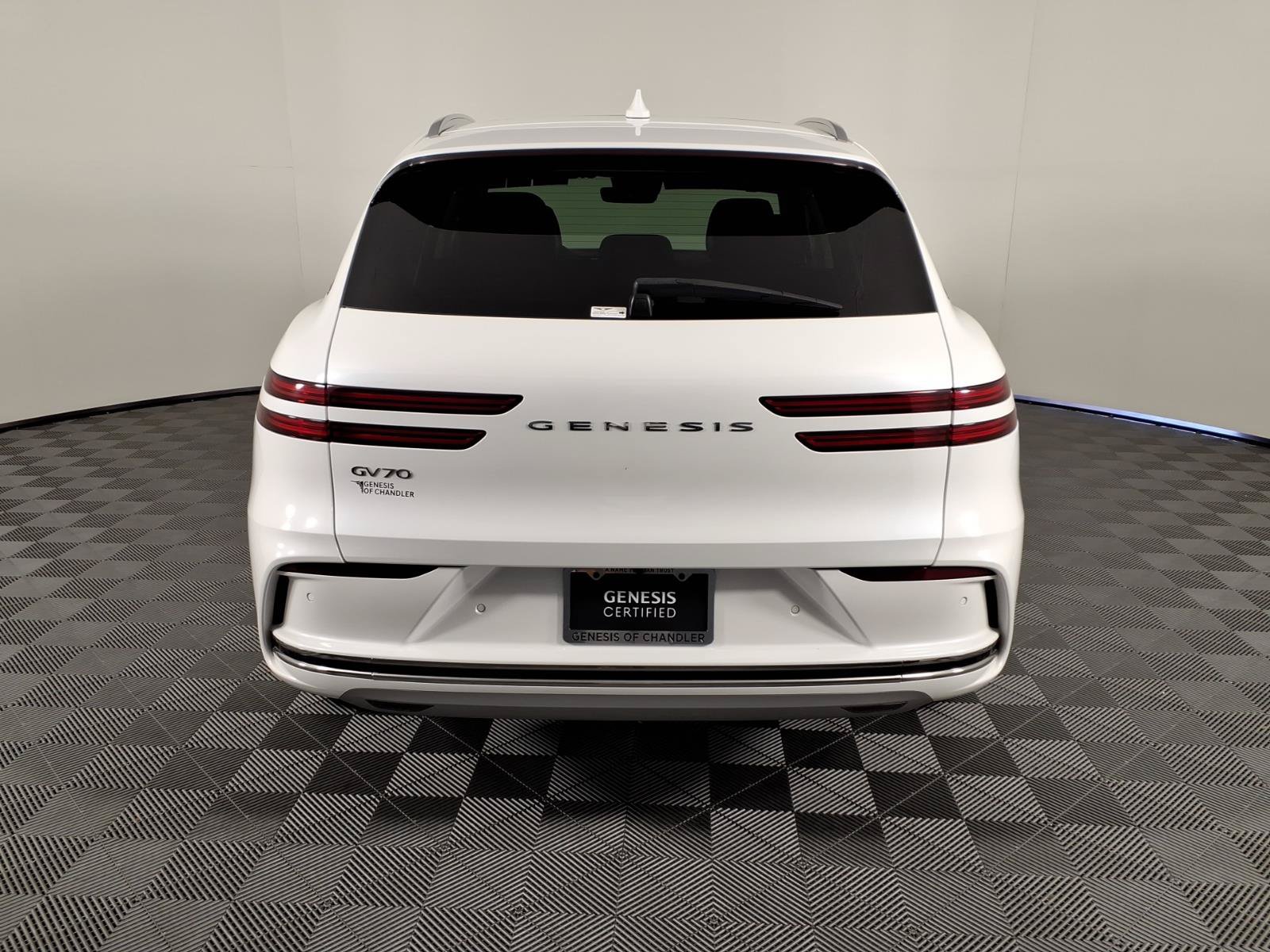 Certified 2026 Genesis Electrified GV70 AWD/4WD image 4