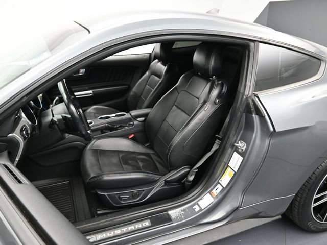 Used 2022 Ford Mustang GT Premium image 10