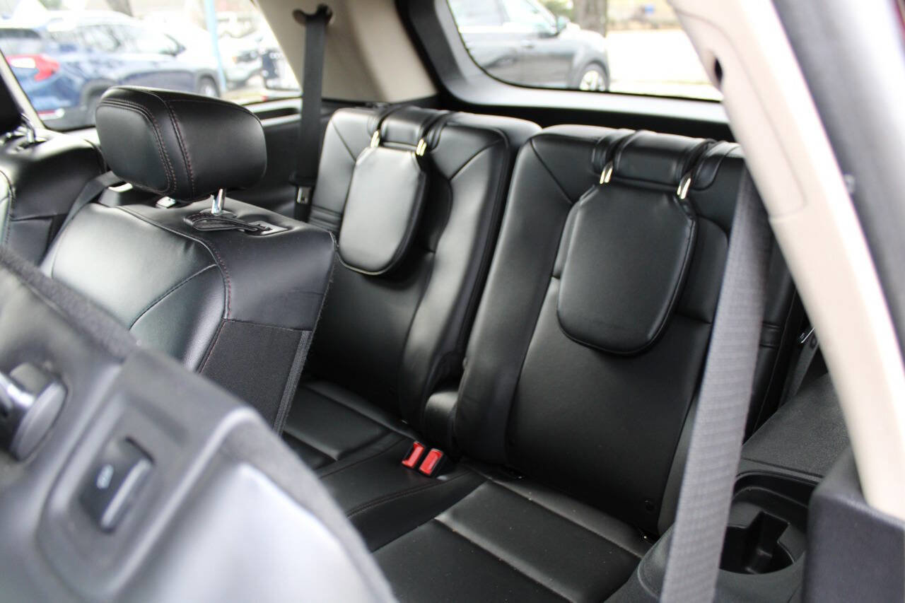 Used 2022 Lincoln Aviator AWD image 18