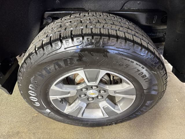 Used 2019 Chevrolet Colorado Z71 AWD/4WD image 5