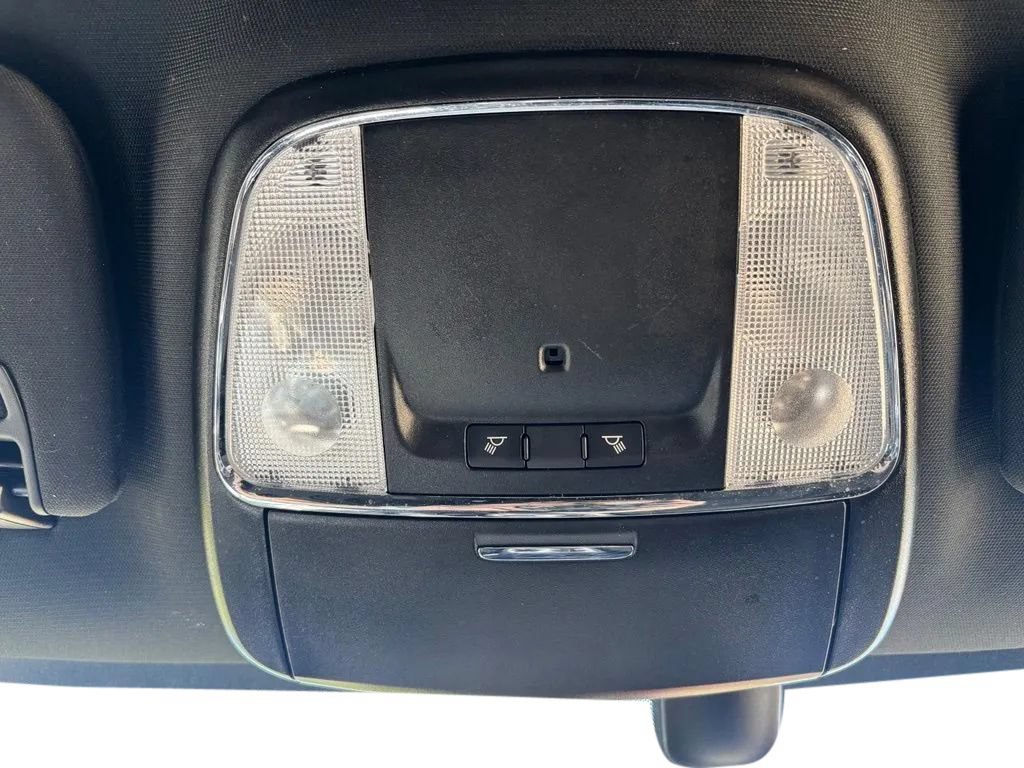 Used 2021 Jeep Grand Cherokee Laredo AWD/4WD image 19