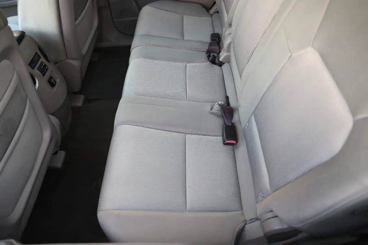 Used 2011 Honda Pilot EX image 10