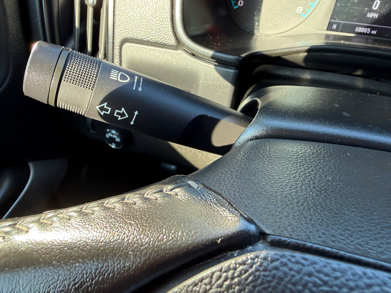 Used 2022 Chevrolet Colorado LT w/ Fleet Safety Package image 22