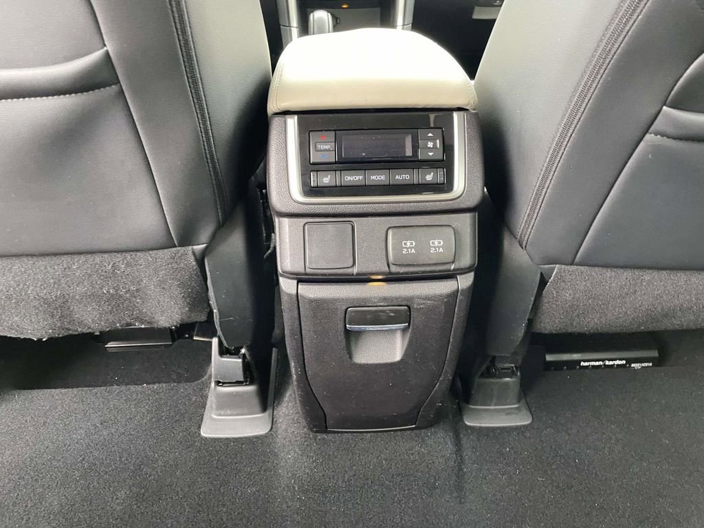 Used 2019 Subaru Ascent Limited w/ Popular Package #2 image 14