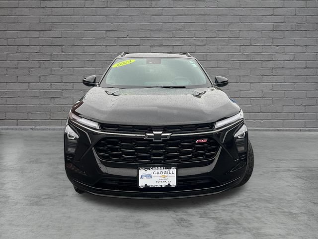 Used 2024 Chevrolet Trax RS FWD image 2