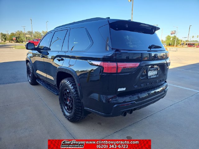 Used 2024 Toyota Sequoia TRD Pro AWD/4WD image 3