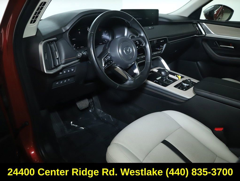 Used 2025 MAZDA CX-70 3.3 Turbo w/ Premium Package AWD/4WD image 17