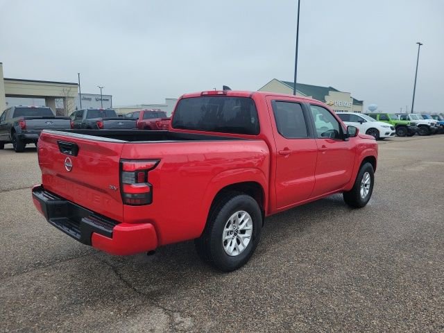 Used 2024 Nissan Frontier SV image 21