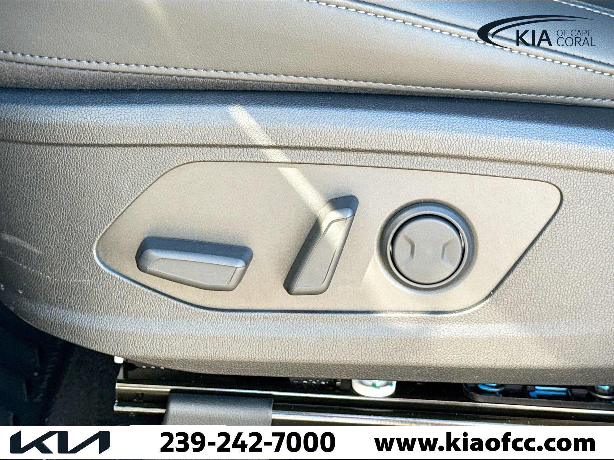 New 2026 Kia Sorento S image 24