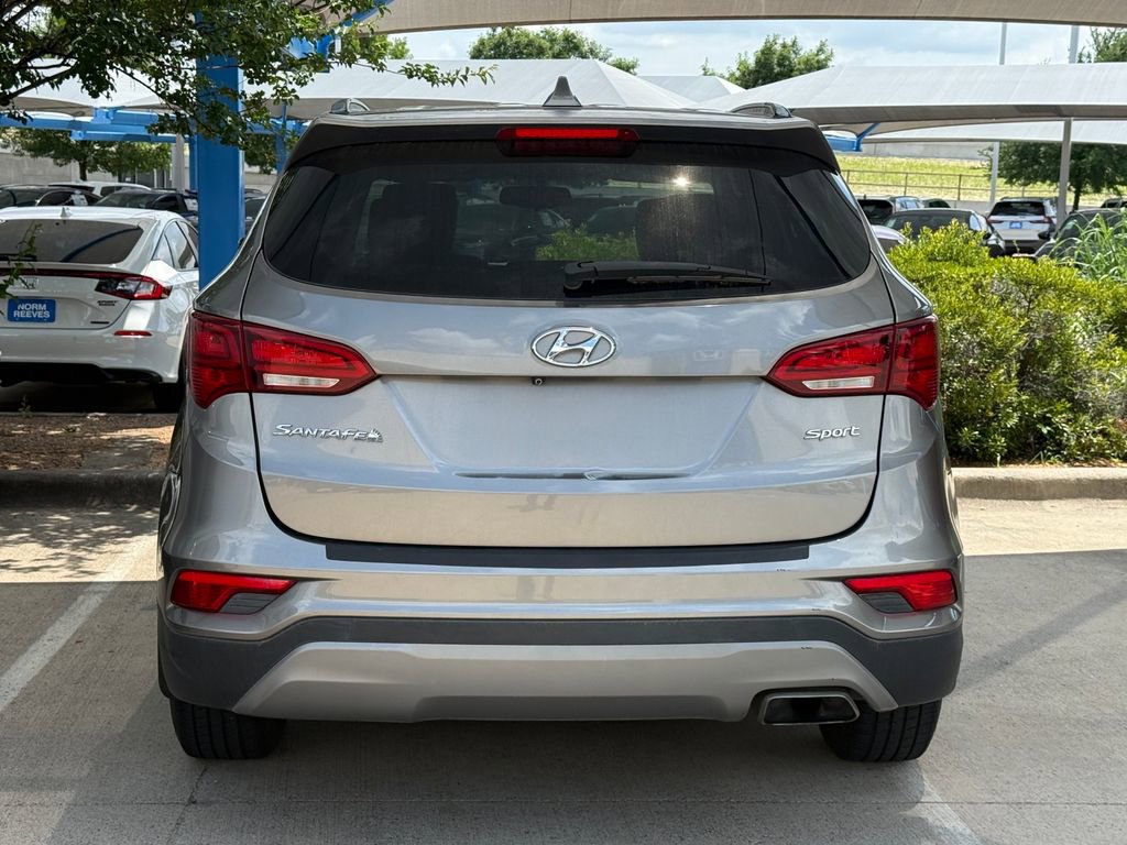 Used 2018 Hyundai Santa Fe Sport w/ 2.4L Value Package 02 FWD image 7
