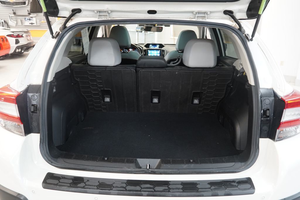 Used 2019 Subaru Crosstrek 2.0i Limited w/ Moonroof Package w/Navigation AWD/4WD image 12