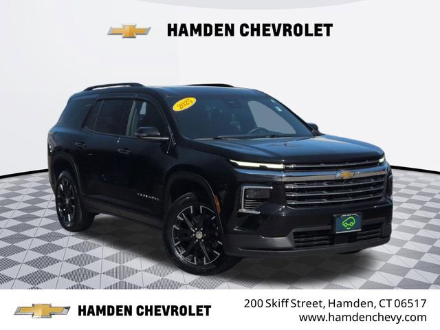 Certified 2025 Chevrolet Traverse LT w/ Sun and Wheel Package AWD/4WD image 1