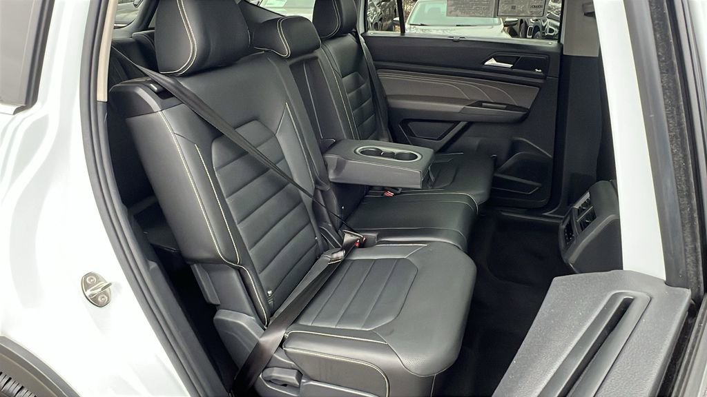 Certified 2023 Volkswagen Atlas SEL Premium image 15