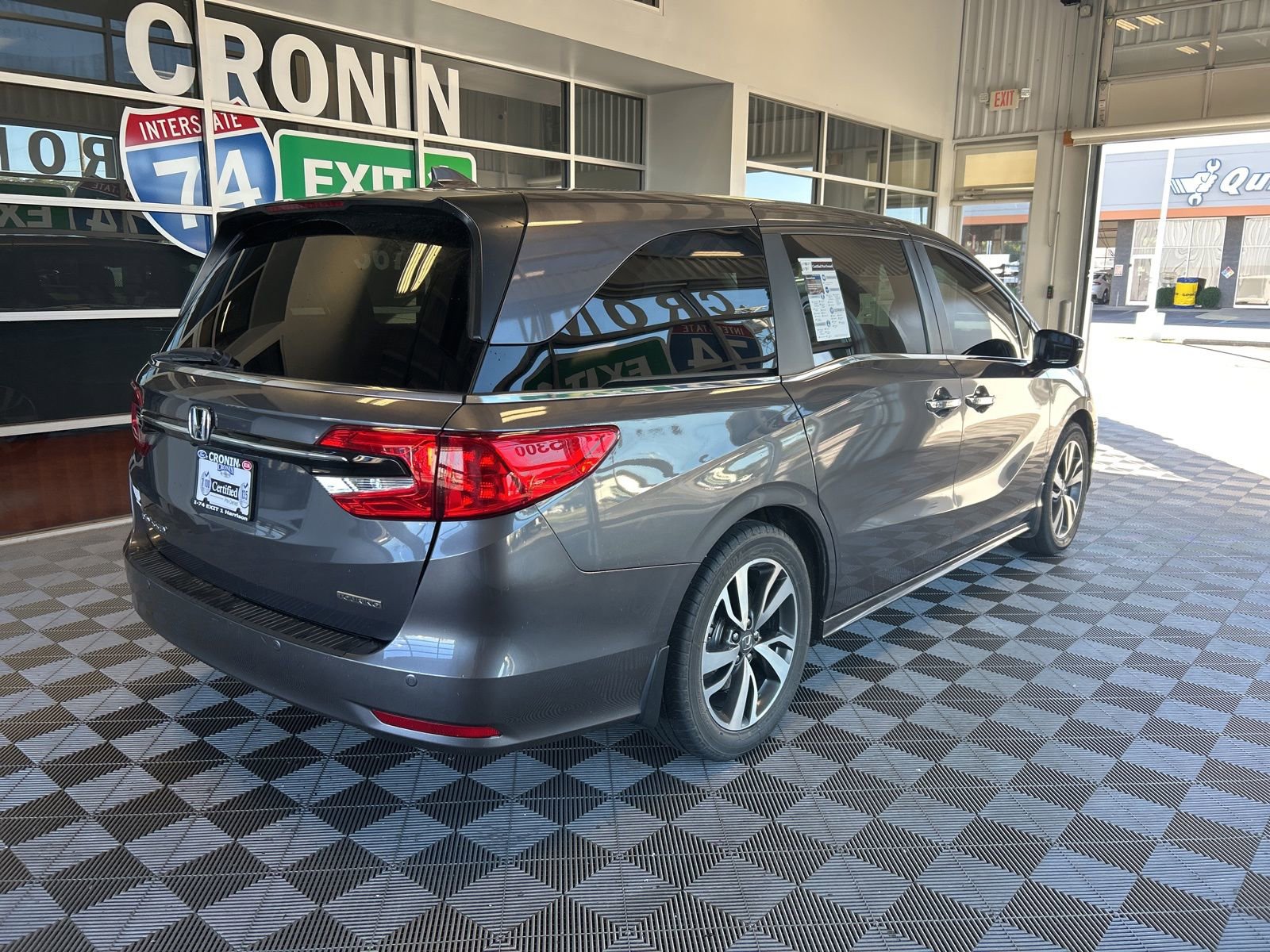 Used 2024 Honda Odyssey Touring image 6