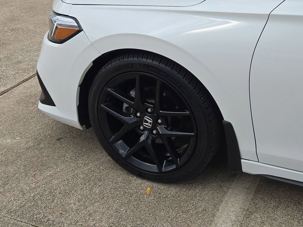 Used 2024 Honda Civic Sport image 11